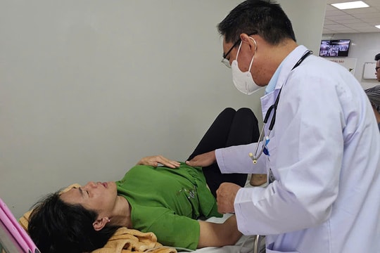 Chủ tiệm bánh mì ở TP HCM bị phạt sau vụ 125 người nhập viện