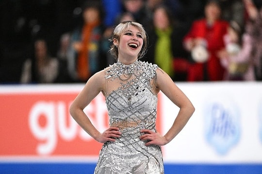 Màn trượt băng nghệ thuật theo nhạc Lady Gaga gây chú ý