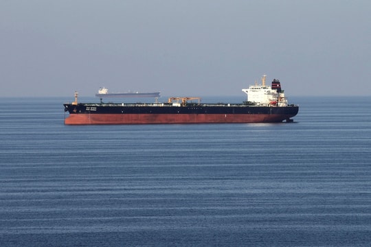 'Cửa ngõ trung chuyển dầu' thành tâm điểm trong căng thẳng Mỹ - Iran