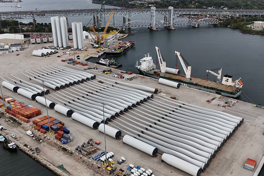 Chủ siêu dự án điện gió 5 tỷ USD tiếp tục thắng kiện chính quyền ông Trump