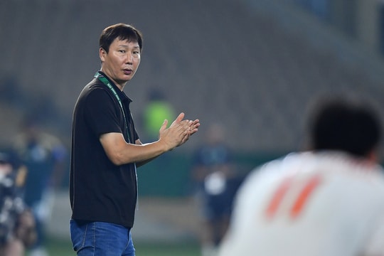 HLV Kim: 'Tôi cũng không ngờ Việt Nam toàn thắng ở vòng bảng U23 châu Á'