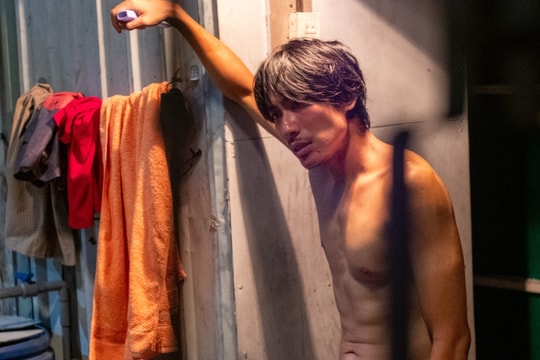 Phim có Kiều Minh Tuấn nhiều cảnh tự tử, trầm cảm, vì sao dán nhãn T13