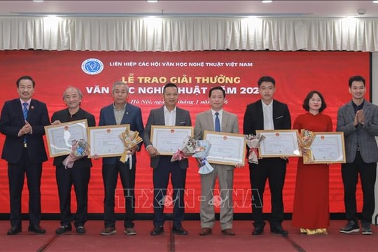 85 tác phẩm được trao Giải thưởng Văn học nghệ thuật năm 2025
