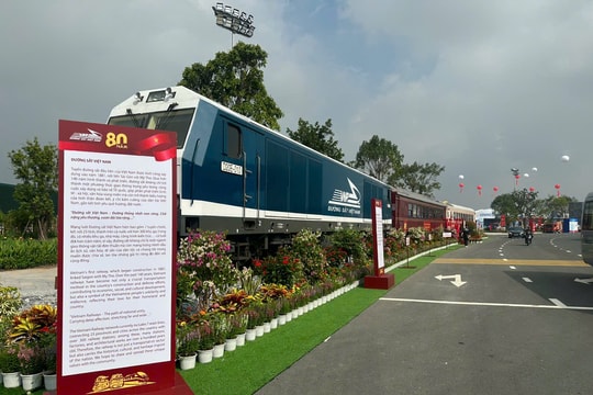 Ứng dụng khoa học công nghệ, chuyển đổi số nâng cao hiệu quả vân tải đường sắt