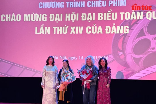 Khai mạc chương trình chiếu phim chào mừng Đại hội Đảng toàn quốc lần XIV