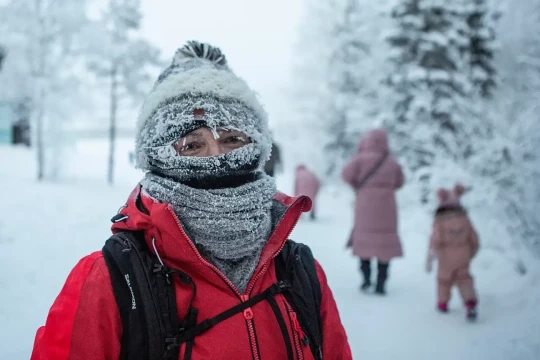 Hàng nghìn du khách kẹt ở quê ông già Noel vì rét âm 37 độ C
