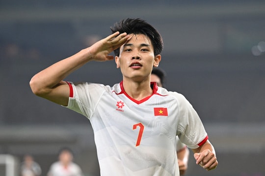 HLV Polking: 'Đình Bắc là tương lai của bóng đá Việt Nam'