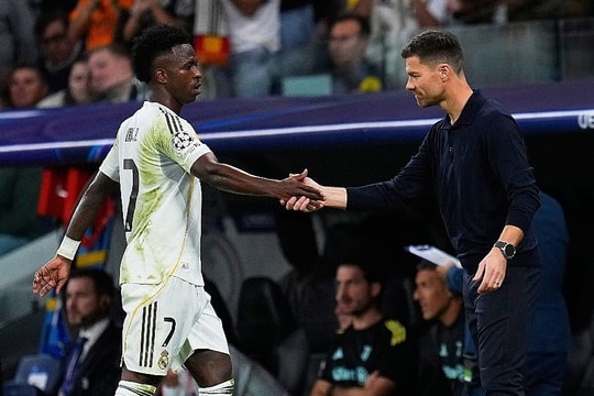 Henry: 'Cầu thủ Real nắm 90% quyền lực, chỉ 10% thuộc về HLV'