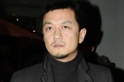 Lý Á Bằng lao đao