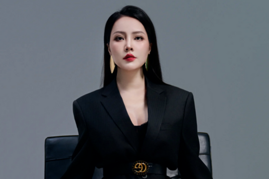 Á hậu, BTV nổi tiếng của VTV gây chú ý với diện mạo khác lạ