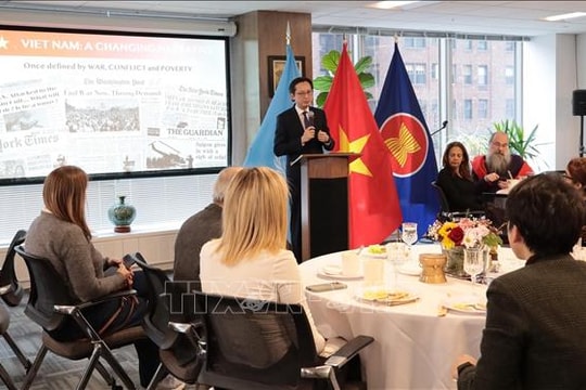 Phái đoàn Việt Nam tại LHQ thông tin tới báo chí quốc tế về Đại hội XIV của Đảng