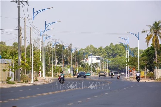 Rộn ràng chuẩn bị Tết, đón mùa du lịch