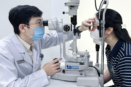 Nên dùng nước mắt nhân tạo thế nào?