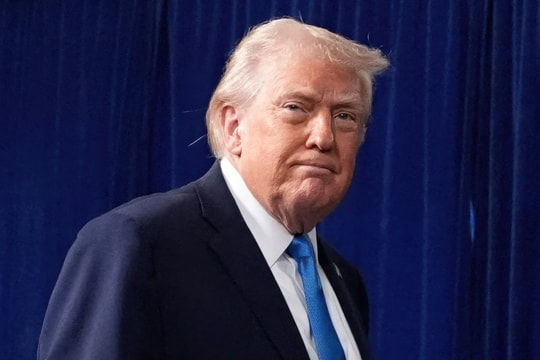 Ông Trump dịu giọng về Greenland