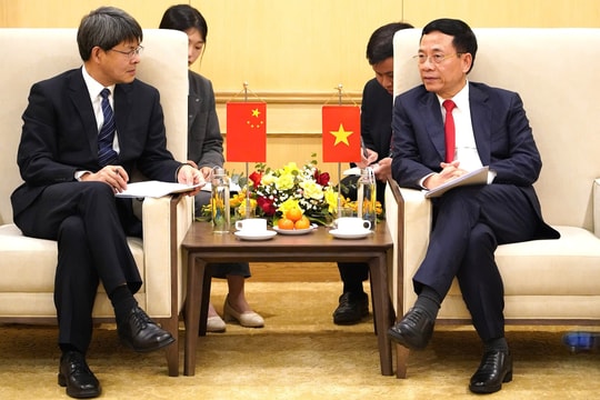 Việt Nam muốn Trung Quốc chia sẻ kinh nghiệm phát triển AI, 5G