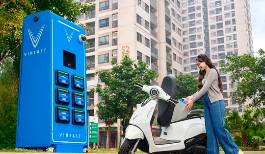 Lộ diện 4 mẫu xe máy điện mới của VinFast