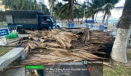 Khánh Hòa: Tháo dỡ quán bar có nhân viên cầm xẻng dọa đánh khách du lịch