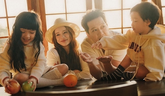 Cận cảnh nhan sắc 'không tì vết' của Nhã Phương ở tháng cuối thai kỳ lần 3