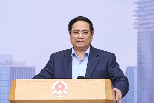 Thủ tướng yêu cầu ra mắt Trung tâm tài chính tại TP HCM trước 9/2