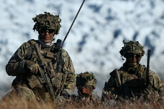 Thông điệp của châu Âu khi điều binh sĩ đến Greenland