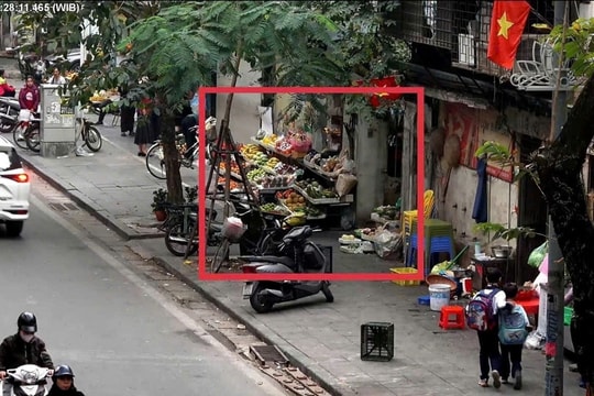 Camera AI 'chiếu tướng' lấn chiếm vỉa hè