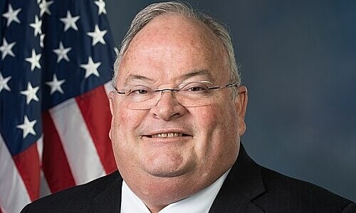 Ứng viên đại sứ Mỹ hứng chỉ trích vì đùa Iceland 'sẽ thành bang thứ 52'