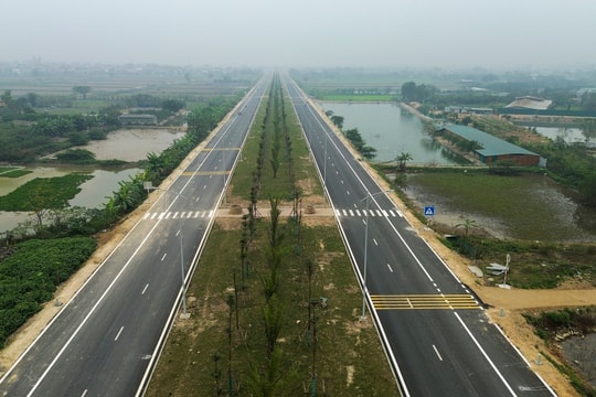 Thêm 7 km đường trục phía Nam Hà Nội chuẩn bị thông xe