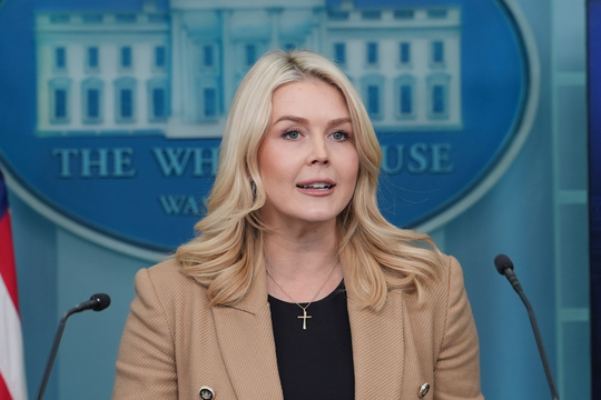 Nhà Trắng tuyên bố lính châu Âu không thể ngăn Mỹ kiểm soát Greenland