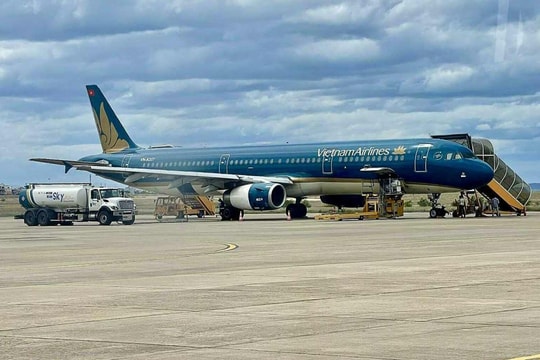 Tăng thời gian bay đêm tại 6 sân bay dịp Tết