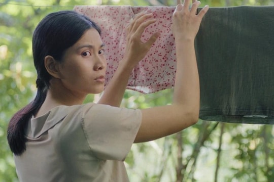 'Nhà hai chủ' rời rạp, thu hơn 12 tỷ