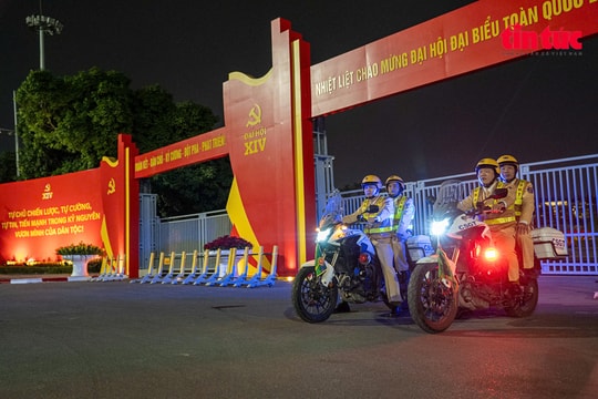 Hà Nội đảm bảo trật tự giao thông hướng chào mừng Đại hội Đảng lần thứ XIV