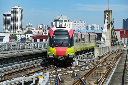 Metro Nhổn - ga Hà Nội áp dụng vé định danh, xác thực điện tử