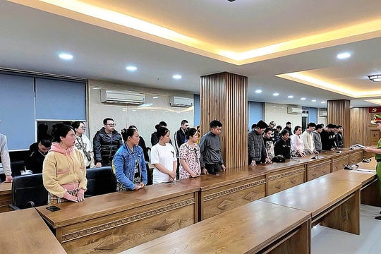 Mạng lưới 'nuôi' tài khoản ngân hàng cho tội phạm ở Campuchia bị triệt phá