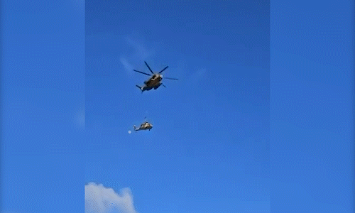 Trực thăng Israel tuột cáp, rơi cắm đầu xuống đất