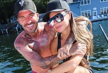 David và Victoria Beckham thắng kiện