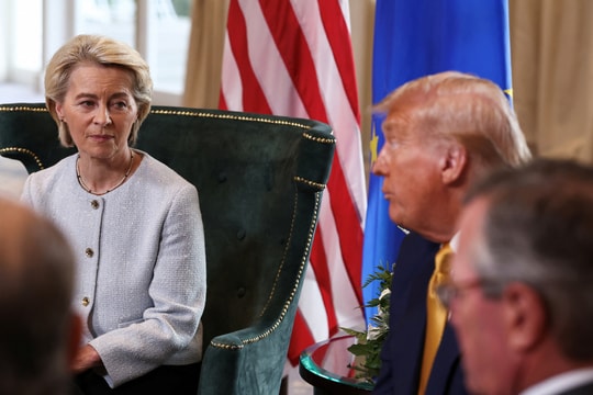 Thỏa thuận thương mại Mỹ - EU rơi vào bế tắc