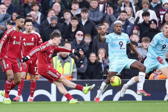 Liverpool hòa trận thứ tư liên tiếp ở Ngoại hạng Anh