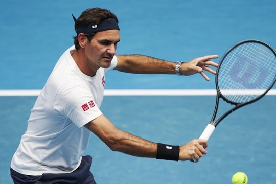 Federer hạ Ruud trong ngày tái xuất Australia Mở rộng