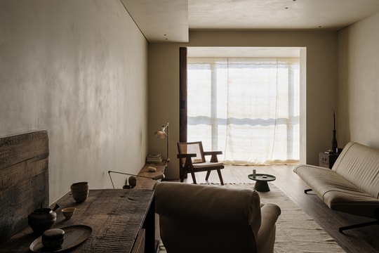 Căn hộ 105 m2 của nghệ sĩ ghi dấu ấn cá nhân bằng vật liệu cũ