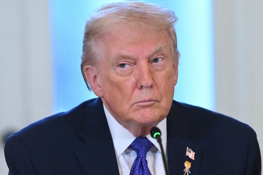 Ông Trump: Mỹ sẽ áp thuế loạt nước châu Âu đến khi sở hữu Greenland