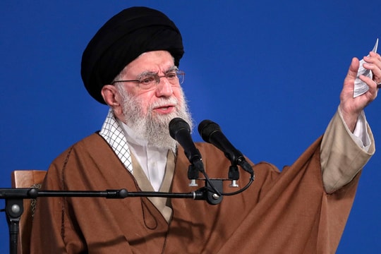 Lãnh tụ Iran nói hàng nghìn người chết trong biểu tình