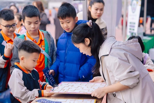 Sắp thí điểm 3 phương án dạy AI từ lớp 1 đến 12