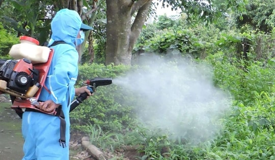 Bộ Công Thương “hỏa tốc” tháo gỡ vướng mắc cho các lô hàng hóa chất