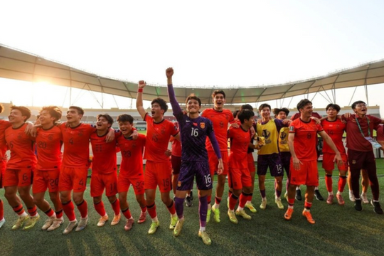 BLV Trung Quốc: Gặp U23 Việt Nam như đấu với U23 Nhật Bản