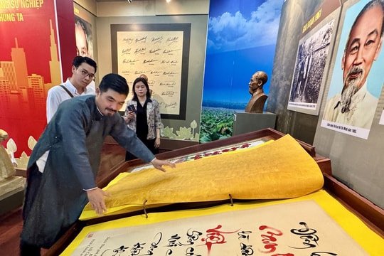 Văn nghệ sĩ TP Hồ Chí Minh hướng về Đại hội Đảng toàn quốc lần thứ XIV