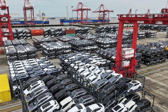 Kinh tế Trung Quốc tăng trưởng 5% năm 2025