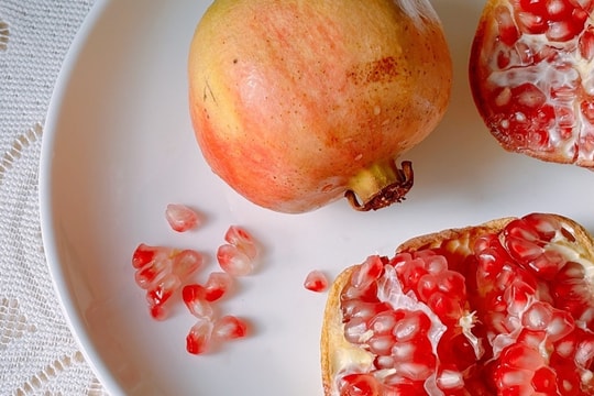 10 lợi ích sức khỏe khi ăn quả lựu