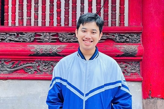 Thủ khoa học sinh giỏi Toán quốc gia: 'Em may mắn hơn các bạn một chút'