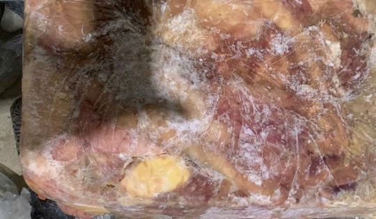 TPHCM: Phát hiện gần 18 tấn lòng bò không rõ nguồn gốc