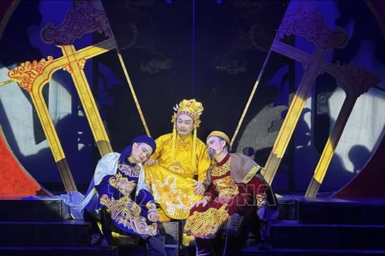 Lan tỏa tinh thần yêu nước qua các chương trình nghệ thuật chào mừng Đại hội Đảng